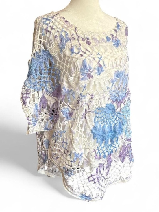 VENUS Tops - Venus Open Knit Crochet Top Size XL perfect swimsuit cover up or layering top